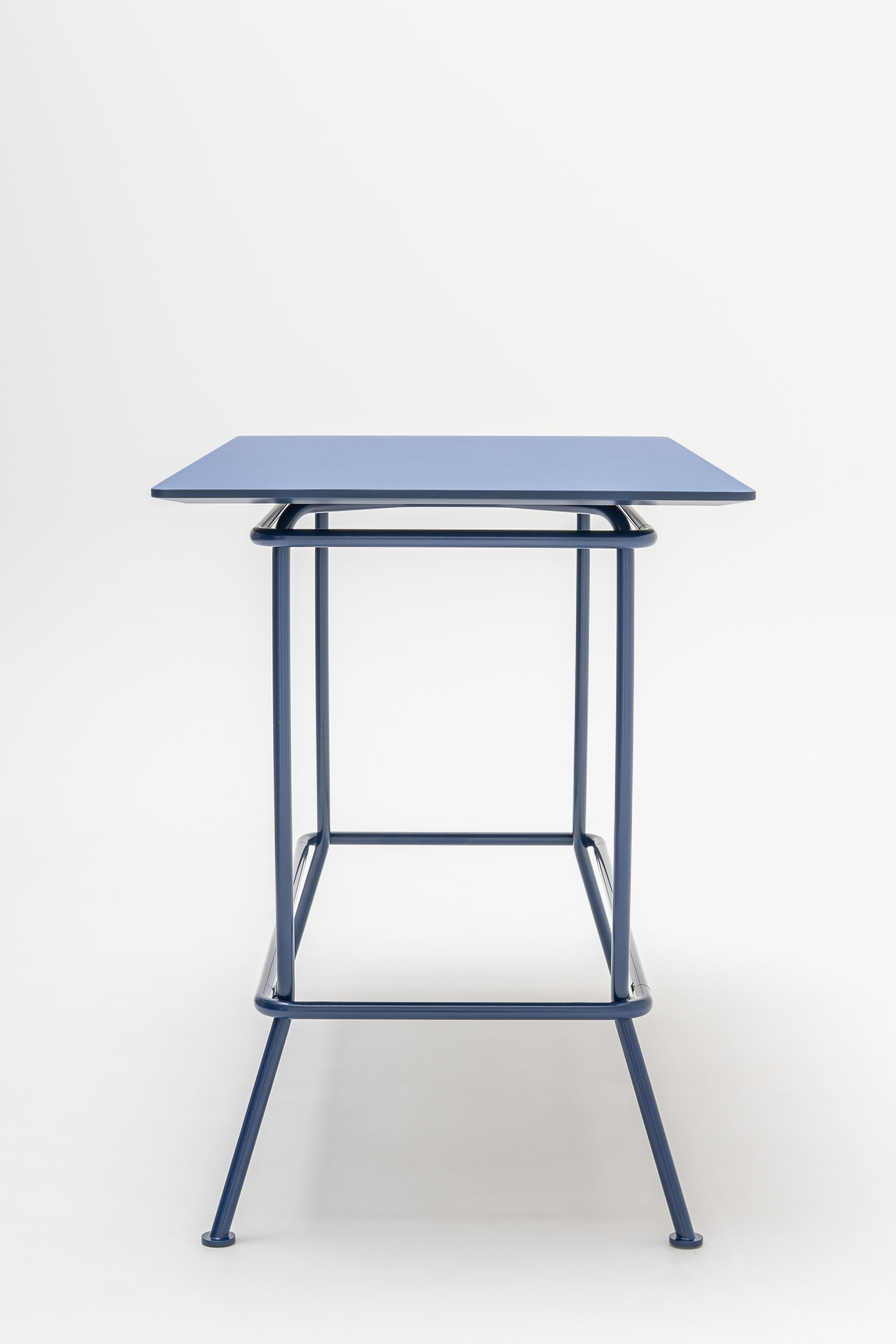 NEW SCHOOL Rectangular metal high table By MDD