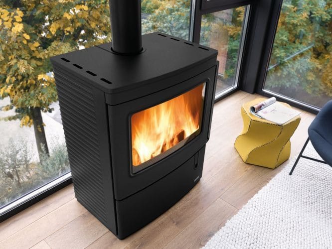 NICOLE | Stufa in ghisa by PALAZZETTI - Stufa a legna in ghisa classe A