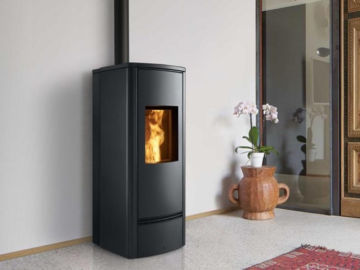 P930 M STEEL by Piazzetta - Stufa a pellet in acciaio