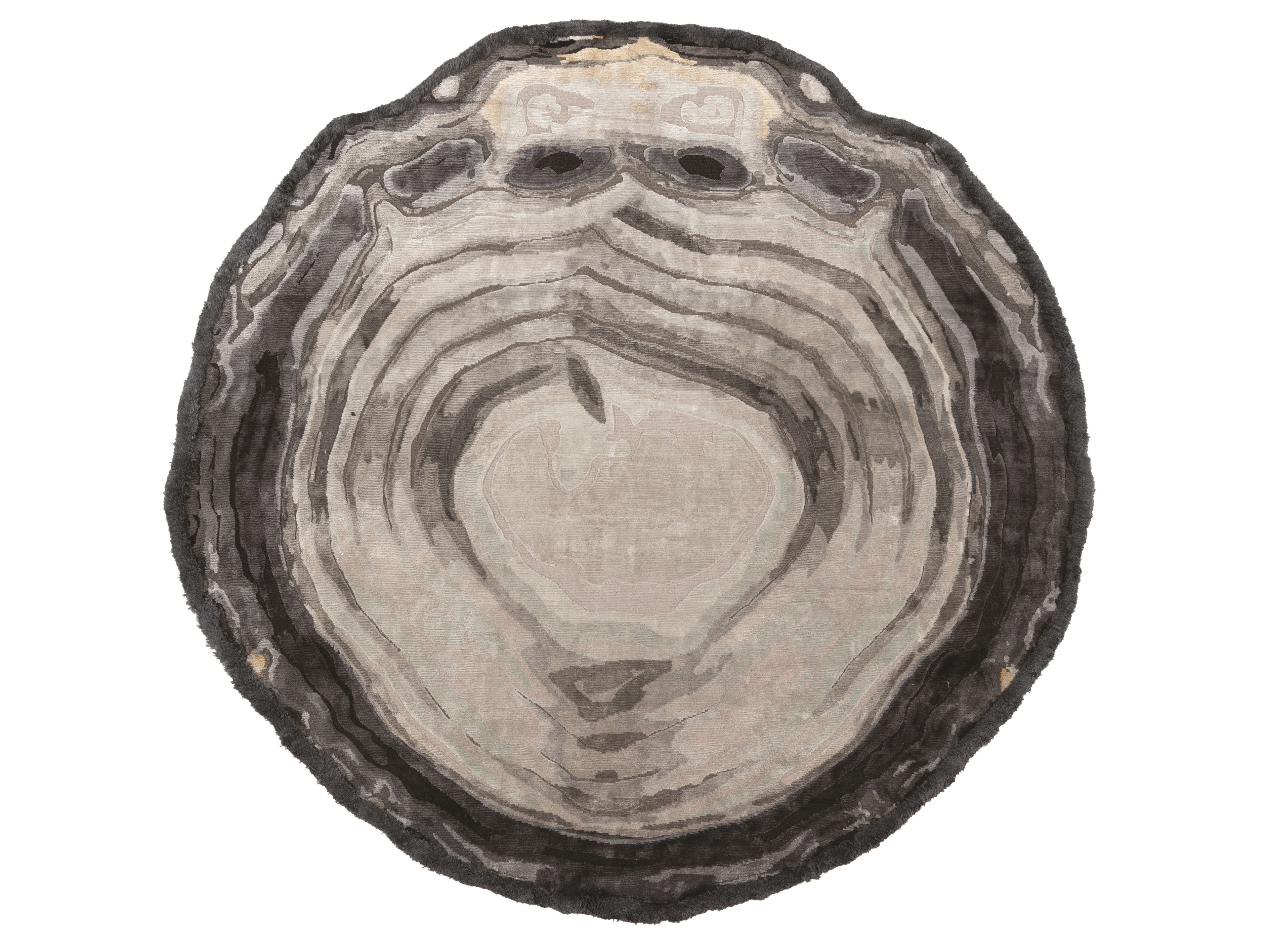 PARVATA ROUND by cc-tapis - Tappeto fatto a mano su misura