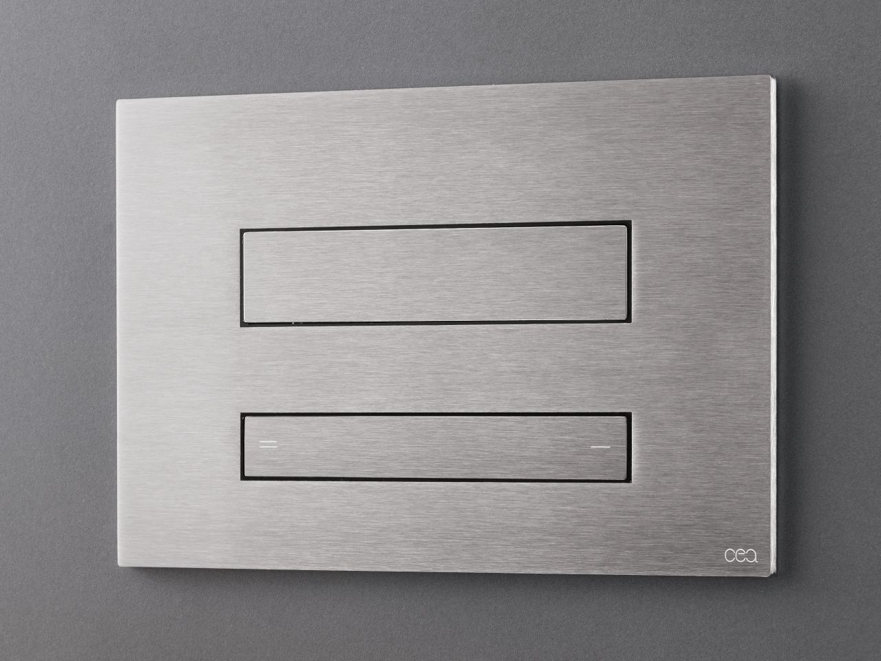PLA 30 by Ceadesign - Placca di comando per wc in acciaio inox