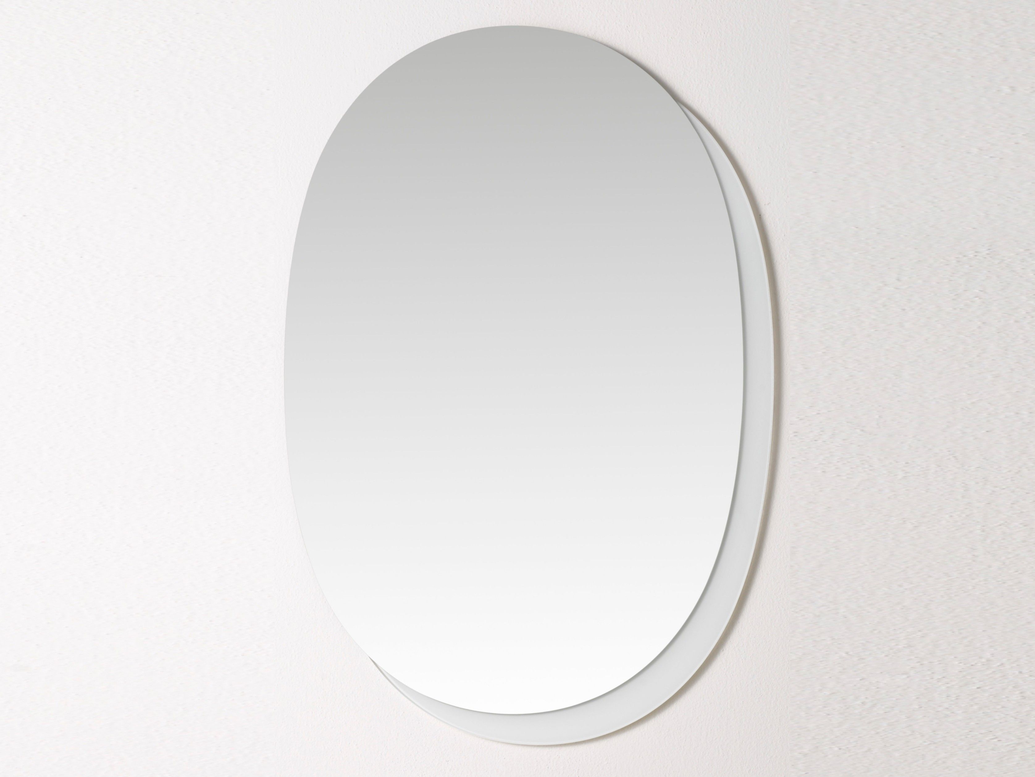 PLATEAU M by Ex.t - Specchio ovale da parete per bagno