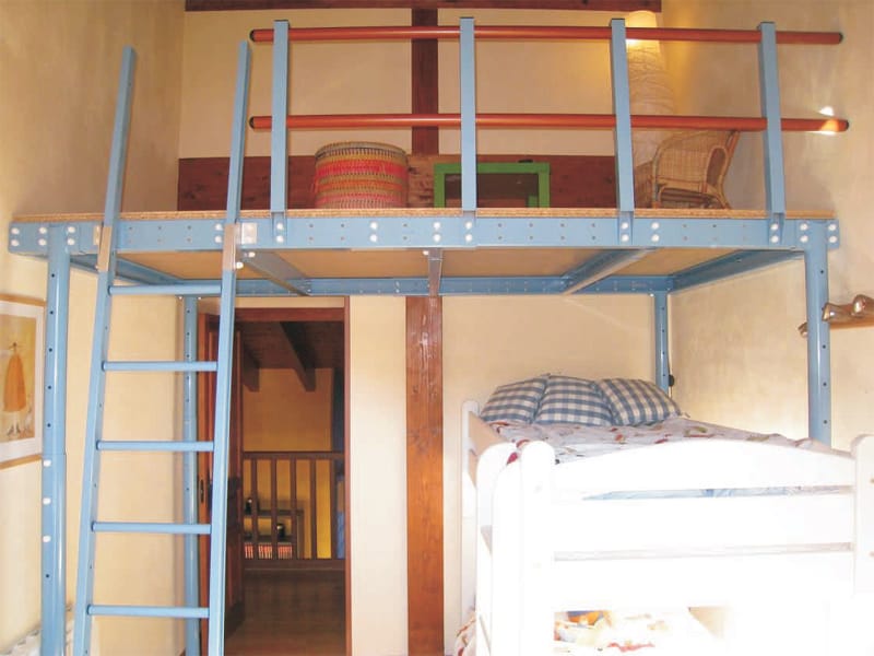 T8 by SVELT - Soppalco in acciaio