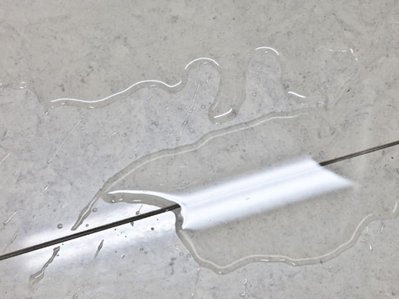 ERMES by NESITE - Pavimento sopraelevato con sistema idrofugo