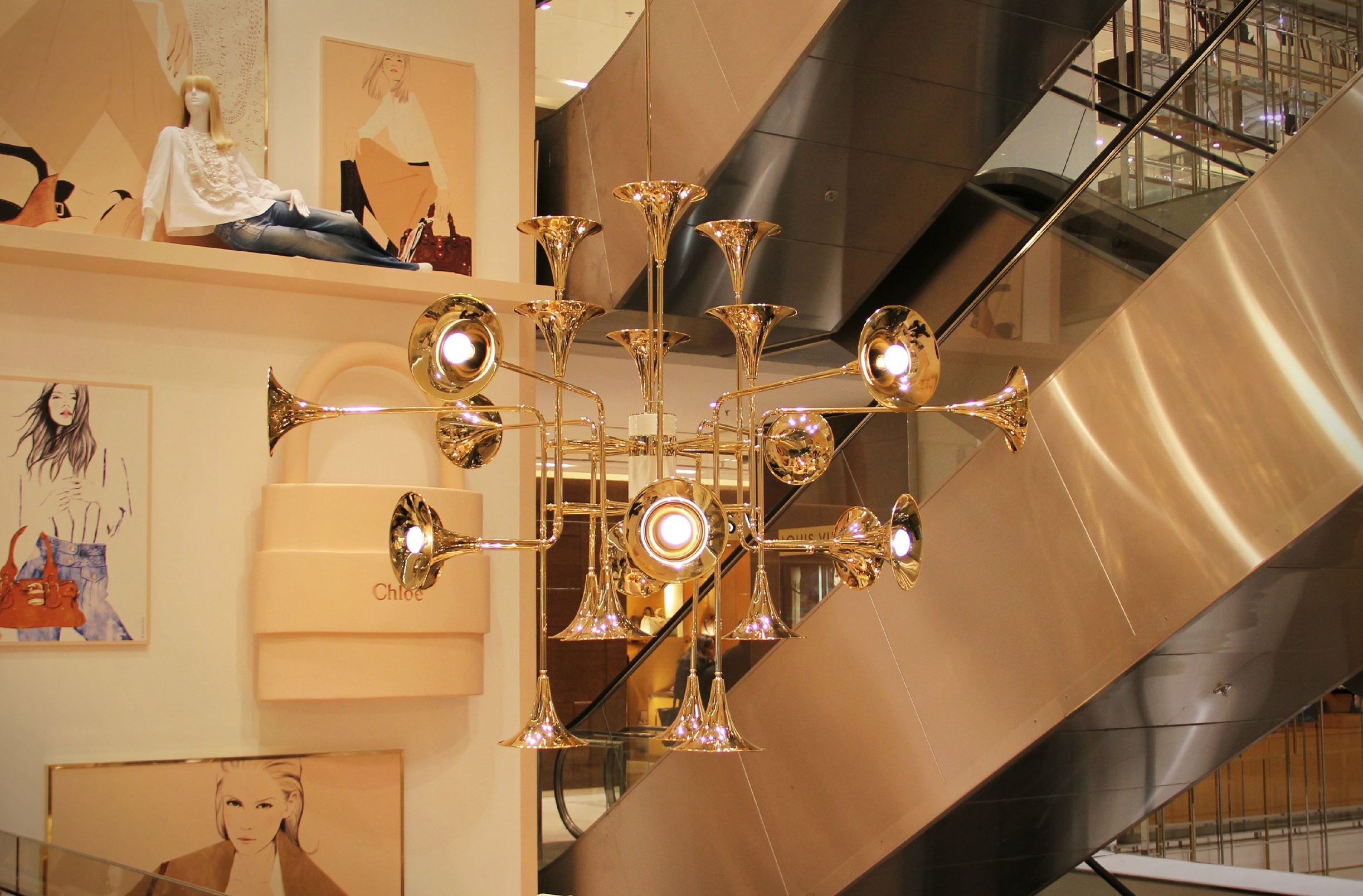 BOTTI Brass chandelier By Delightfull