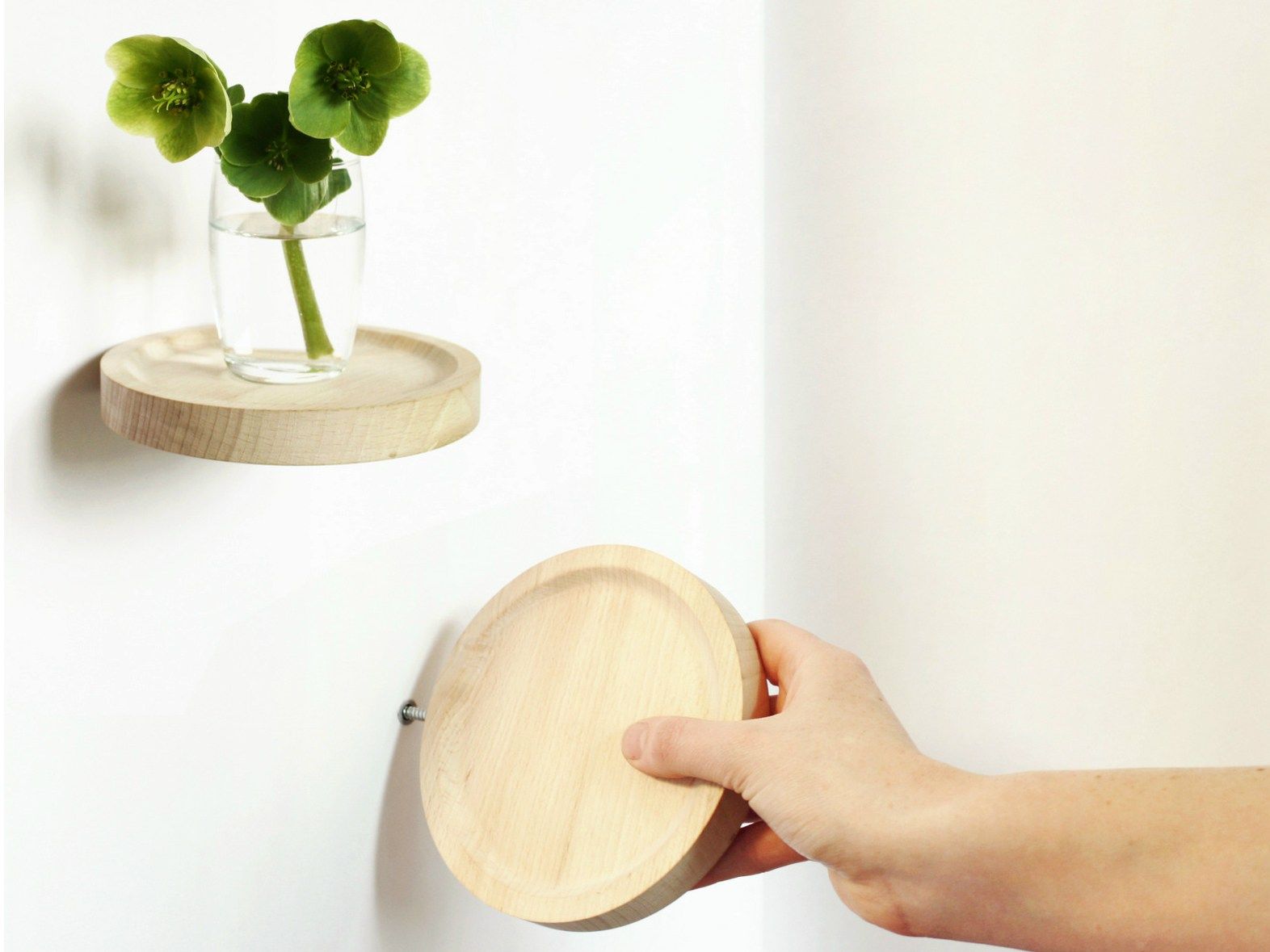 Beech wall shelf BALCON By Moustache design Inga Sempé