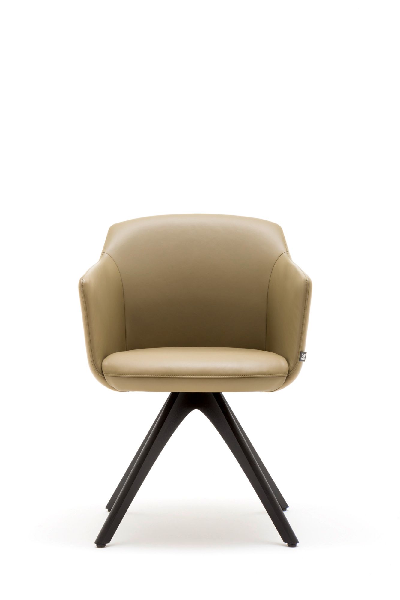 ROLF BENZ 640 Leather chair By Rolf Benz design This er