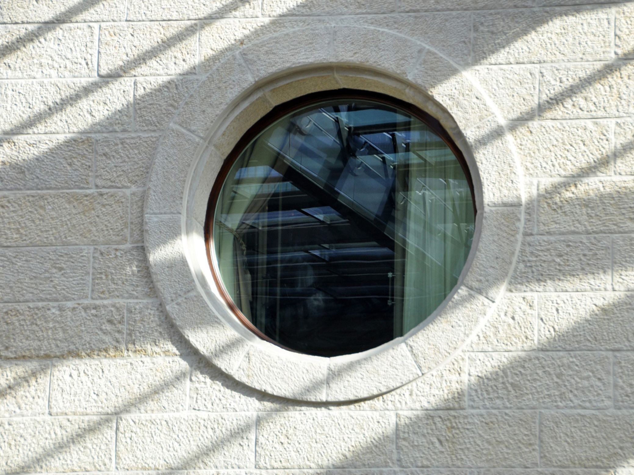 SETA 2.0 OBLÒ by NAVELLO - Finestra oblò in legno