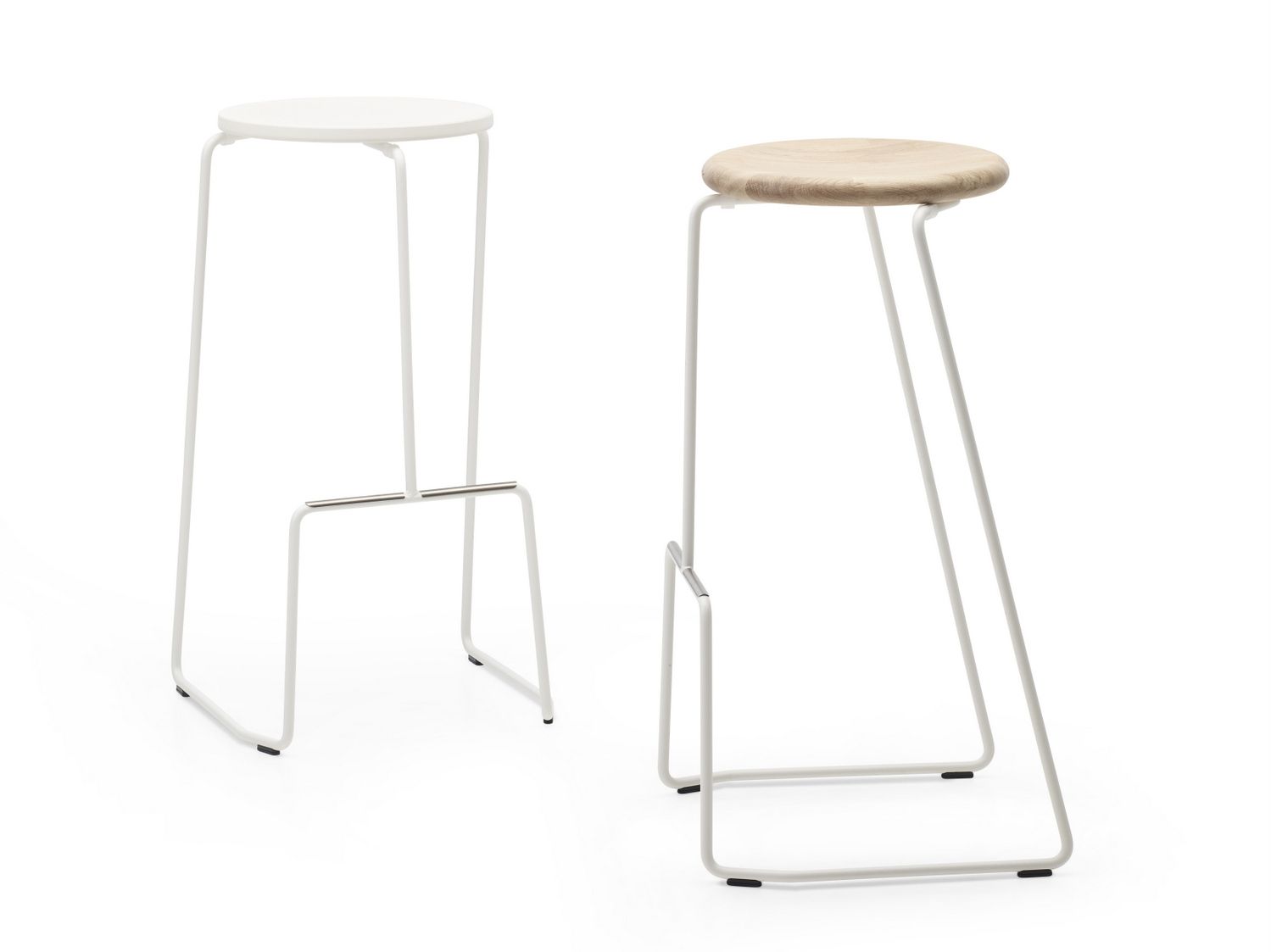 TIKI Garden stool By Extremis design Dirk Wynants