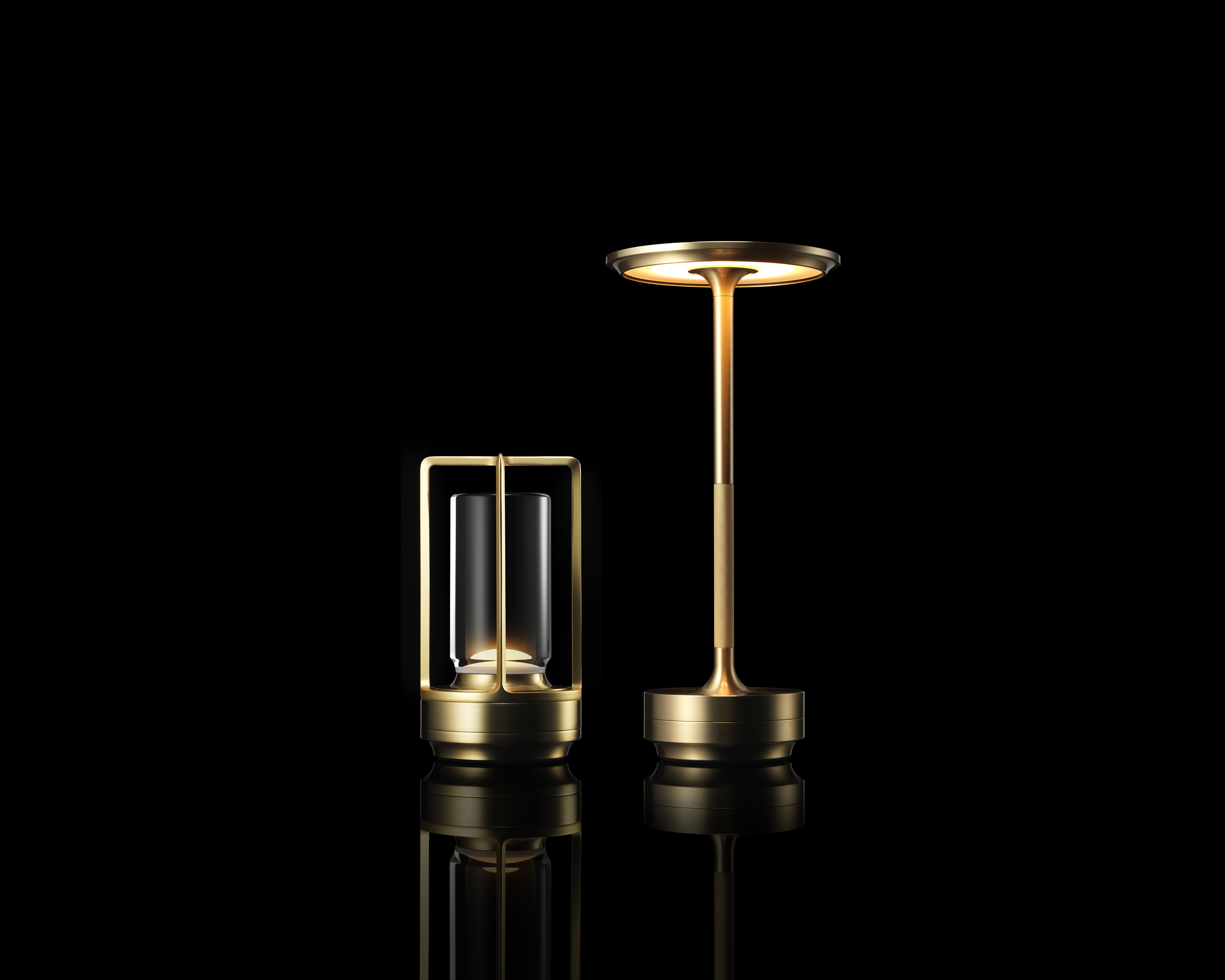 Lampe de table LED Ambientec Turn en acier inoxydable TN001-01SS USB
