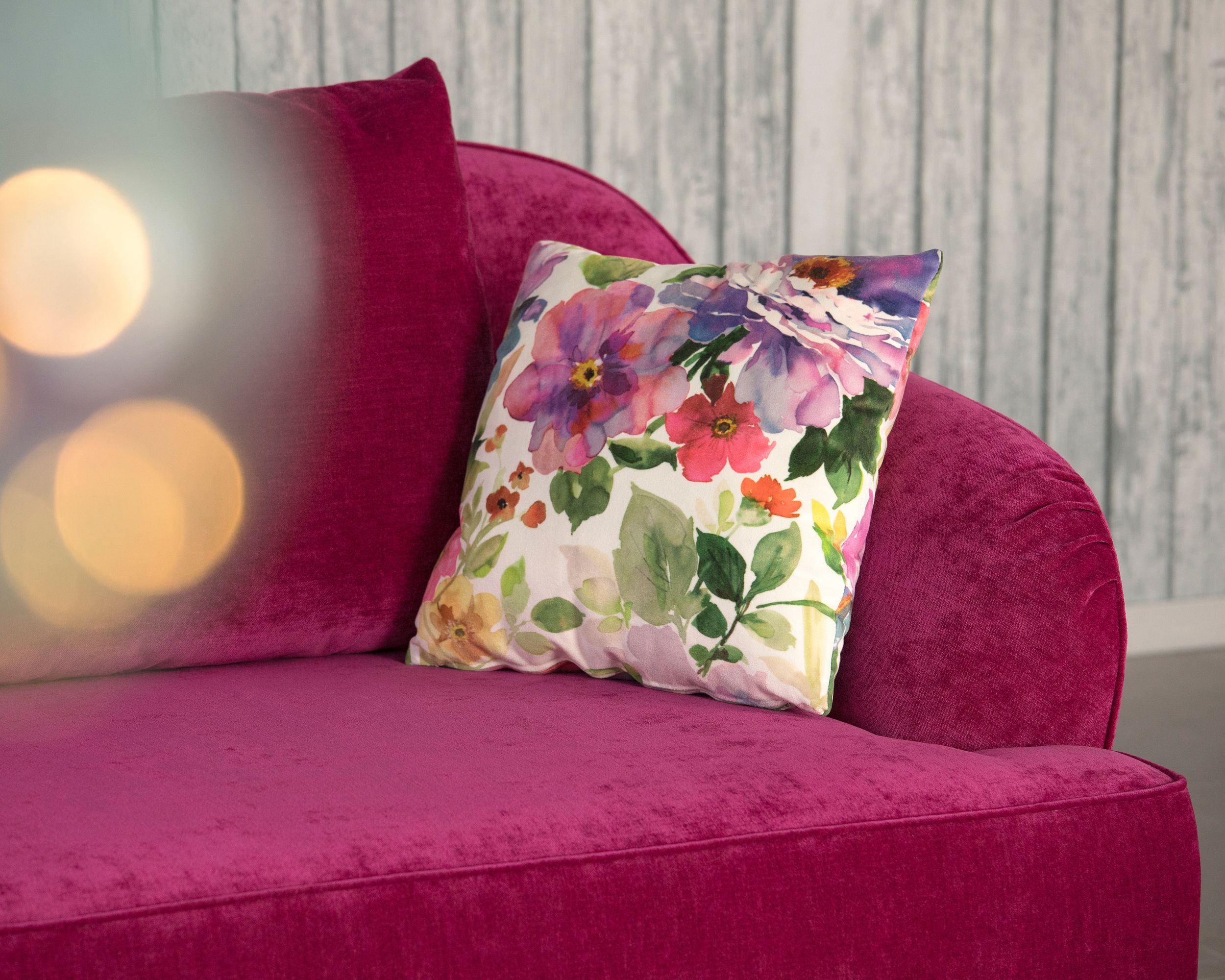 Fabric sofa TYLA By Aquinos Collection