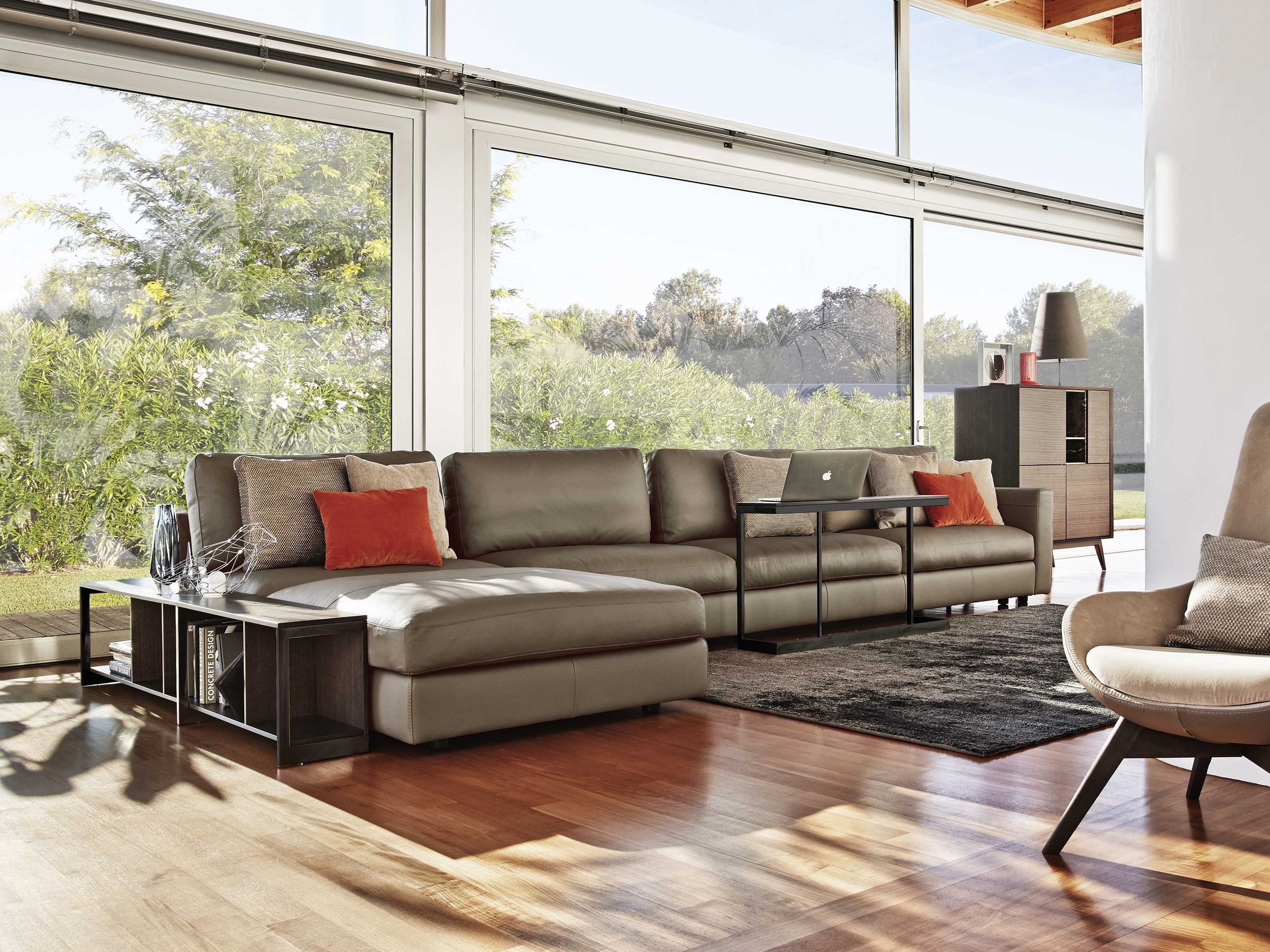 Modular leather sofa with chaise longue URBAN Sofa with chaise longue