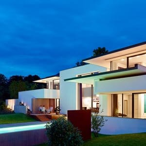 Photo by Alexander Brenner