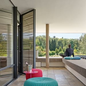 Photo by Alexander Brenner