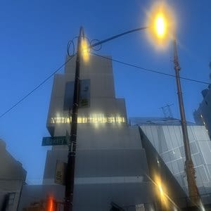 Photo by Lionel Scharly