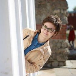 Яна Молодова