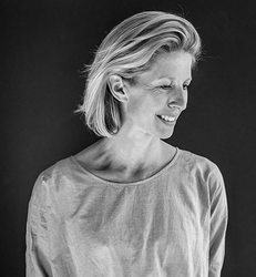 Anne-Marie  Buemann