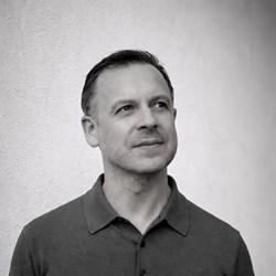 Daniel Henecka