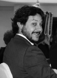 CARLOS PERLES