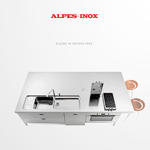 Nuova isola cucina con snack Alpes Inox