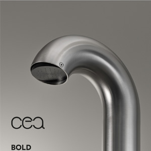 Ceadesign BOLD: la doccia da esterno free-standing essenziale ed elegante