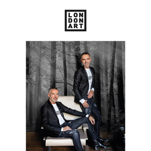 La moda incontra l'home decor: Londonart DSQUARED2 wallpaper collection